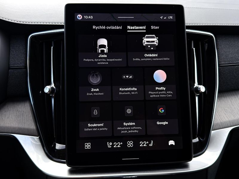 Volvo XC90 B5 AWD ULTRA BRIGHT // +kola  - fotka 39 z 59