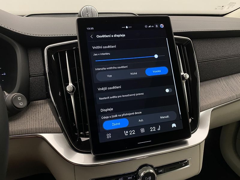 Volvo XC90 (2026) T8 AWD Plug-in BRIGHT ULTRA - fotka 58 z 74