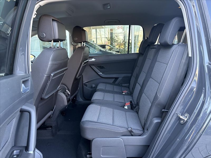 Volkswagen Touran (2025) 1,5 TSI EVO2 6G  CL - fotka 15 z 15