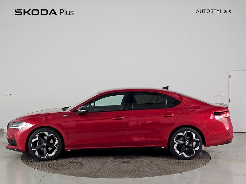 Škoda Superb (2025) 1.5TSI 110kW DSG SPORTLINE TAŽ - fotka 3 z 30