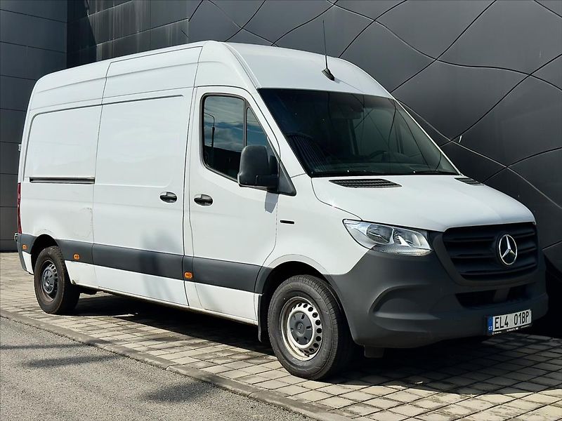 Mercedes-Benz eSprinter 0,0 312 KAWA S 47kWh - fotka 9 z 19