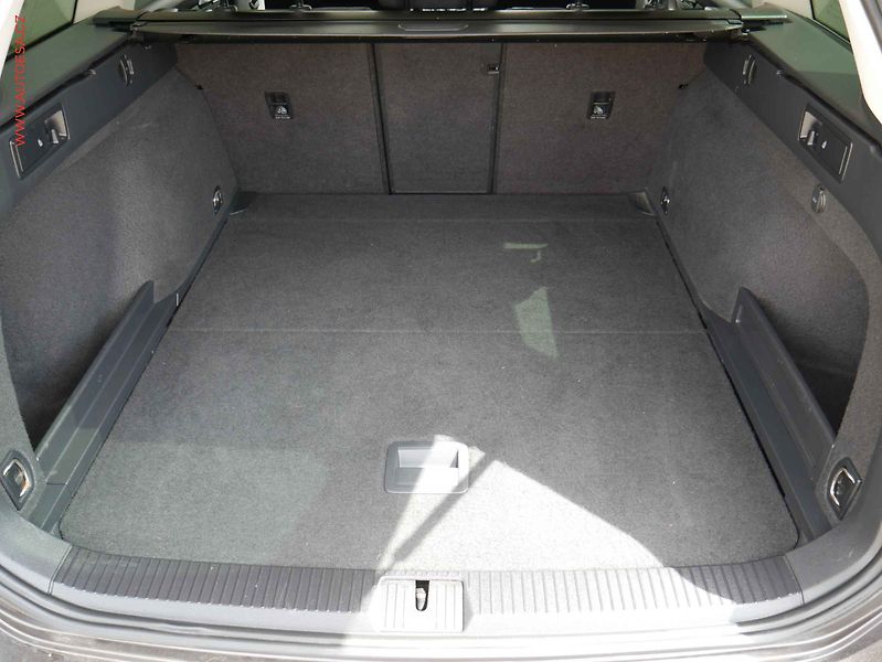 Volkswagen Passat (2017) 1.4 TSi, Comfortline, DSG - fotka 7 z 20