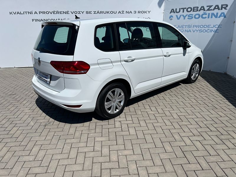 Volkswagen Touran (2019) 1.6TDi 85kW COMFORTLINE - fotka 4 z 28