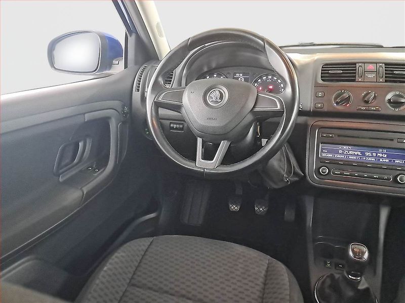 Škoda Fabia (2014) 1.2 TSI, Serv.kniha, Tempomat - fotka 7 z 18
