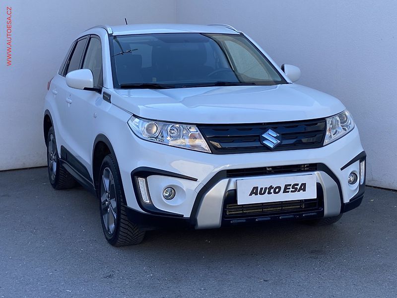 Suzuki Vitara (2015) 1.6 DDiS AllGrip, Premium, AC - fotografie inzerátu