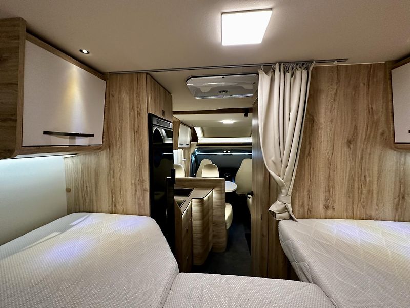 Eura Mobil Ostatní RS 695 EB-DPH-KLIMA-1.MAJ-ČR- - fotka 23 z 27