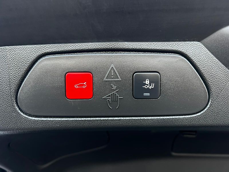 Opel Grandland 1.5CDTi 96kW GS-Line TZ - fotka 26 z 27