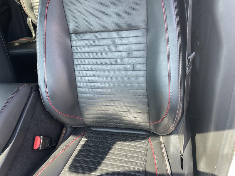 Land Rover Discovery Sport 2.0TDi 180PS 4x4 R-DYNAMIC TOP - fotka 167 z 180