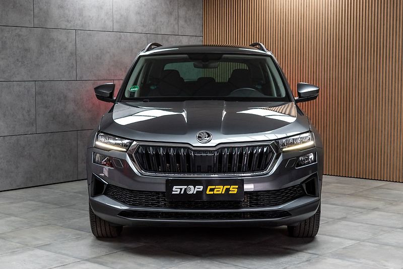 Škoda Karoq 1.5 TSI TAŽNÉ*KAMERA*DPH*ČR 1M - fotka 2 z 39