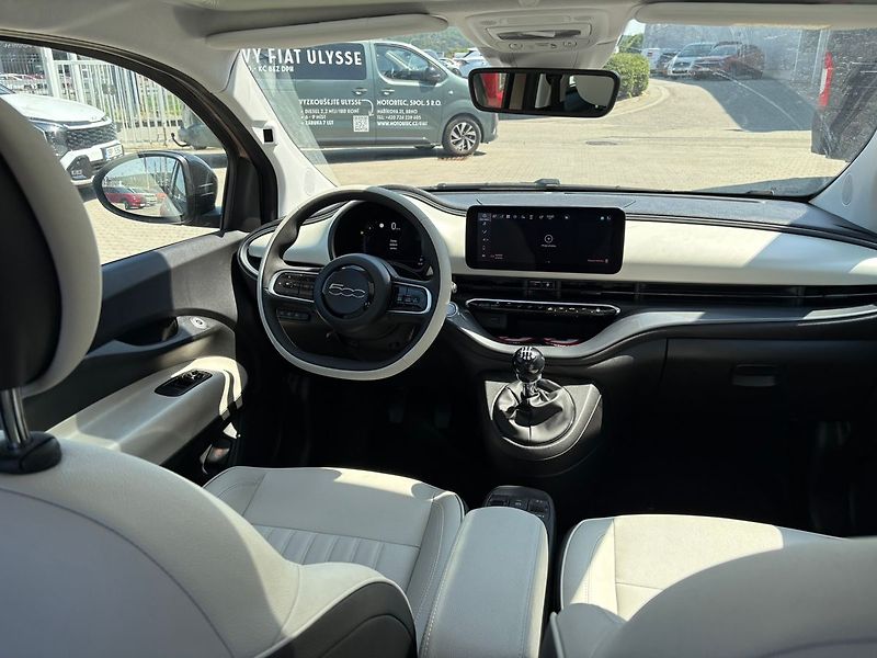 Fiat 500 (2026) Hybrid La Prima HB 1.0 BSG 65k - fotka 12 z 18