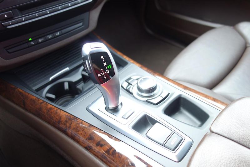 BMW X5 40d 225KW,xDRIVE,PANORAMA. - fotka 39 z 50