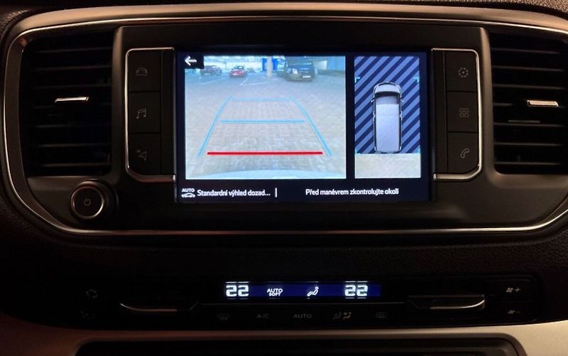 Toyota ProAce Verso 2,0D AT Shuttle Business Premi - fotka 10 z 18