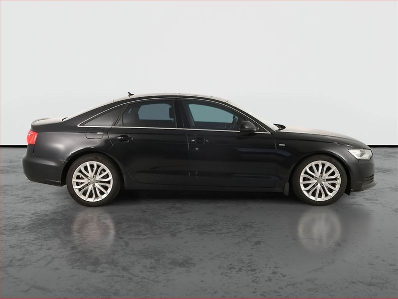 Audi A6 (2011) S line 3.0 TDI, Automat, Kůže - fotka 6 z 19