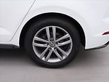 Volkswagen Touran 1,5 TSI 110kW DSG R-line DPH - náhled 22
