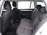Škoda Octavia 1,6 TDI 85kW Ambition 4x4 CZ - náhled 13