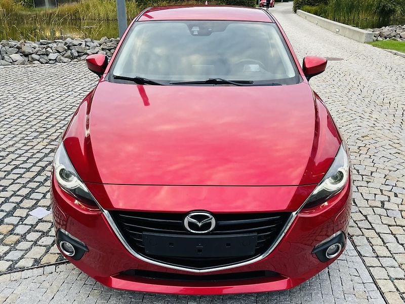Mazda 3 2.0i MANUÁL SENZORY HEADUP LED - fotka 6 z 43