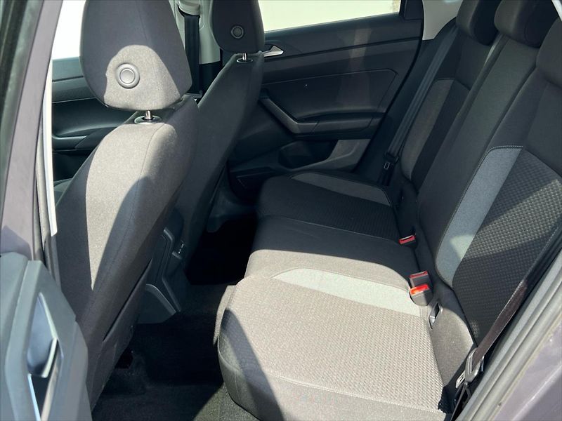 Volkswagen Taigo 1,0 TSi 85kW LIFE - fotka 13 z 26