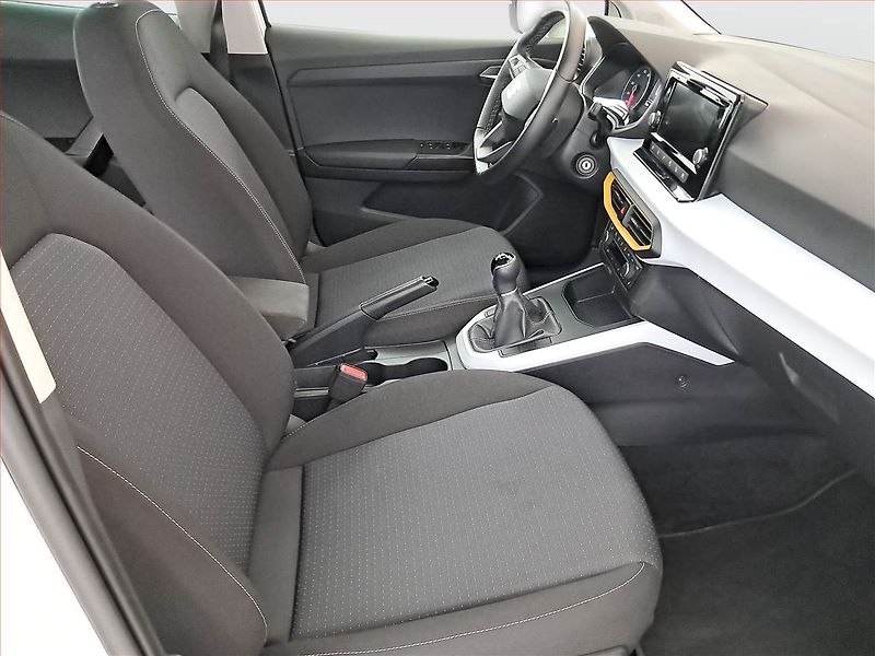 Seat Arona (2023) Style 1.0 TSI, ČR,1.maj - fotka 9 z 22