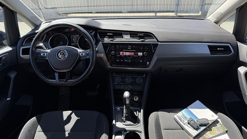 Volkswagen Touran (2022) 2.0TDi*110kW*DSG*7MÍST*STYLE* - fotka 15 z 29