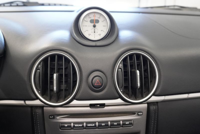Porsche Boxster 3.4l LIMITED EDITION 1/500 - fotka 26 z 39