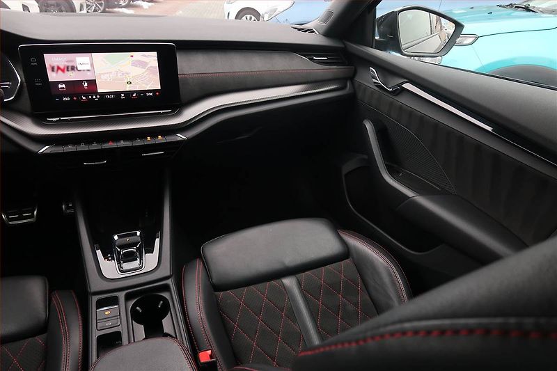 Škoda Octavia (2022) RS 2.0 TDI - fotka 8 z 22