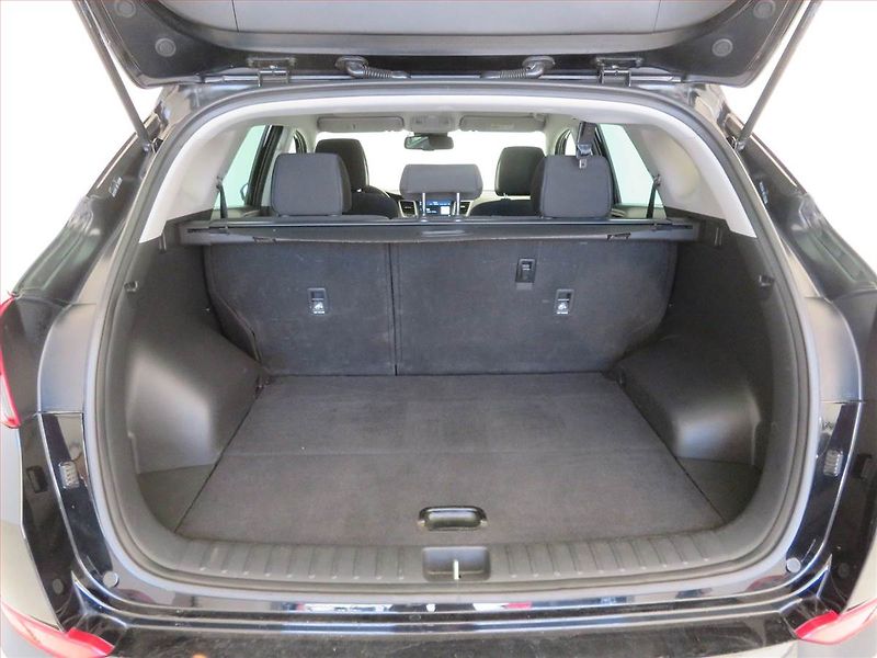 Hyundai Tucson (2017) 1.7 CRDi, Automat, Serv.kniha - fotka 14 z 17