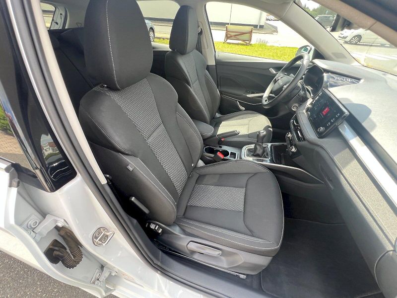 Škoda Fabia (2025) Top Selection 1.0TSi 70kW 5°ma - fotka 19 z 28