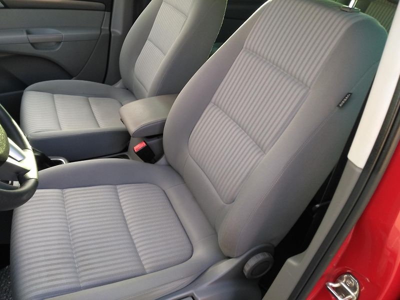 Seat Alhambra 1,4 TSI  /110 kW/ Reference - fotka 16 z 33