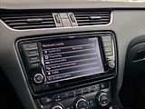 Škoda Octavia 2,0 TDI DSG KLIMA VÝHŘEV DIGI - náhled 28