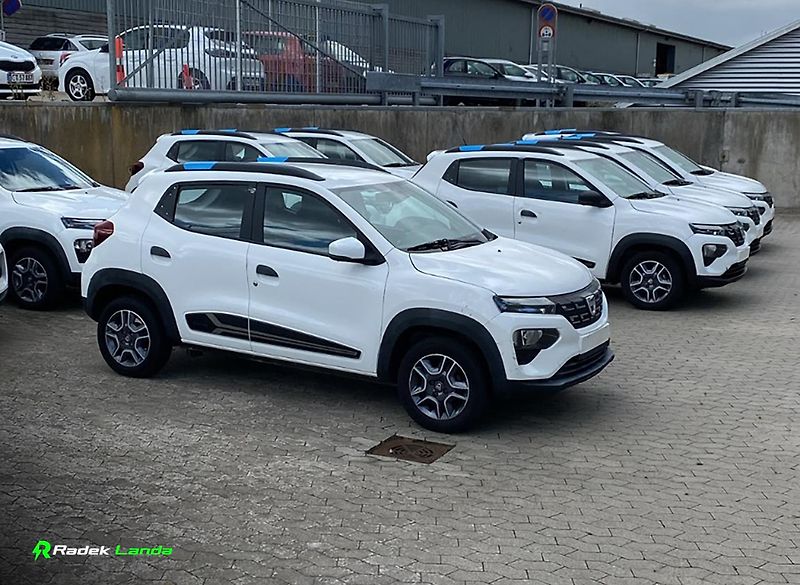 Dacia Spring (2021) Electric 26,8 kWh | 30 000km - fotka 2 z 4