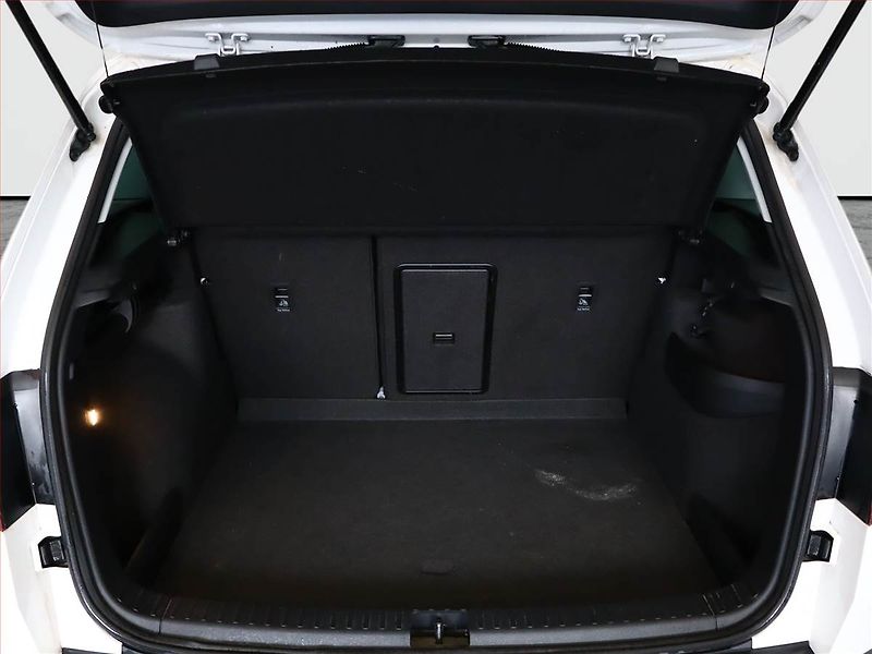 Škoda Karoq (2020) 2.0 TDI - fotka 12 z 20