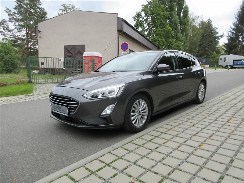 Ford Focus 1,0 i, Vyhř.sed,vol,okn, Navi, - fotka 2 z 29