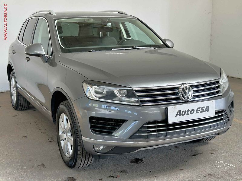 Volkswagen Touareg (2015) 3.0TDi quattro, AT, bixen - fotografie inzerátu
