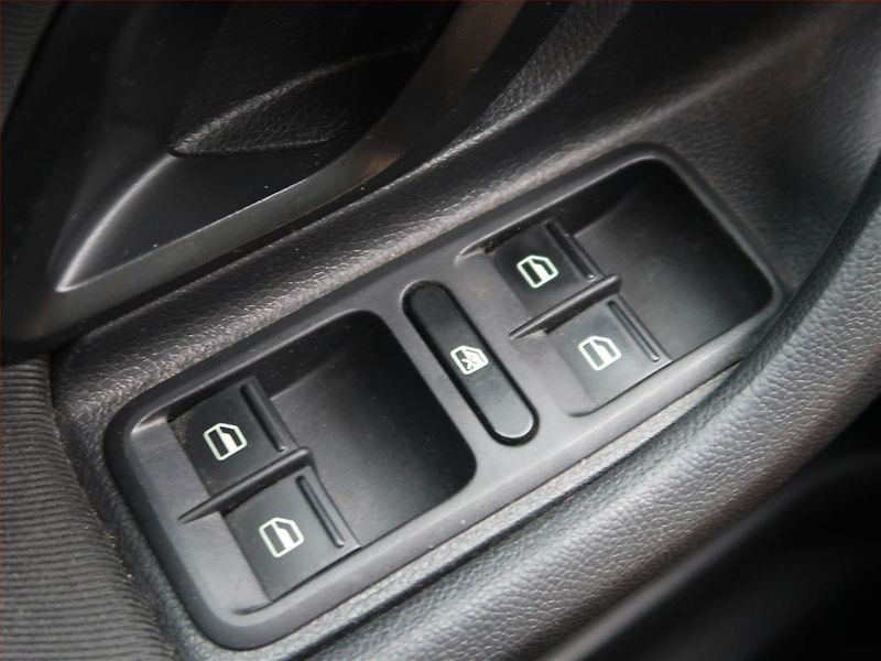 Škoda Fabia (2012) Scout 1.2 TSI, Tempomat - fotka 16 z 16