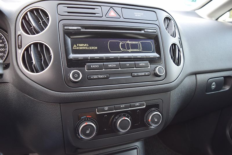 Volkswagen Golf Plus (2012) 1.2TSI 77kw TRENDLINE SENZORY  - fotka 25 z 48
