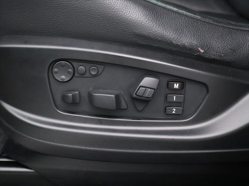 BMW X5 3,0 xDrive 40da 225kW 7-Míst - fotka 18 z 35