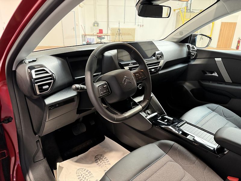 Citroën C4 X 1.2 Puretech 130 S&S EAT8 Plus - fotka 5 z 13