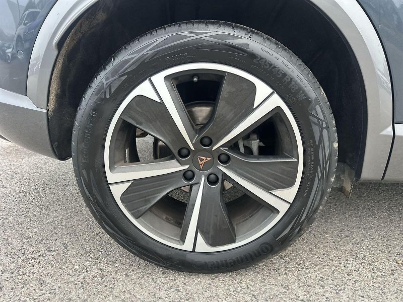 Cupra Formentor (2024) 1.5 TSI DSG - fotka 31 z 35