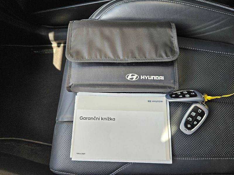 Hyundai Santa Fe 1.6 T-GDi PHEV,1.maj., Luxury - fotka 51 z 54