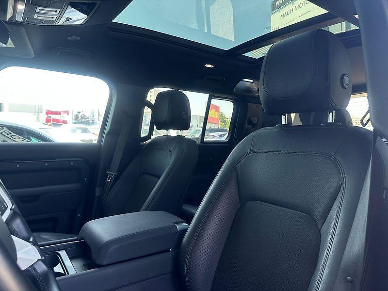 Land Rover Defender SE, 360°, Ventilace, TZ - fotka 6 z 18
