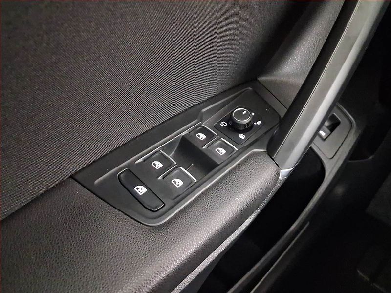 Volkswagen Tiguan Allspace (2019) 1.5 TSI, ČR,1.maj, Tempomat - fotka 17 z 22