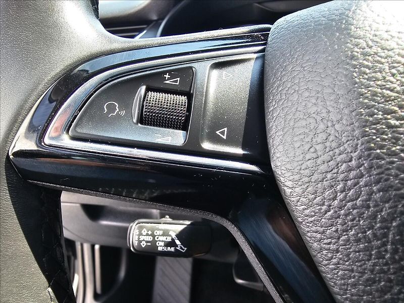 Škoda Octavia III 2,0TDi 110KW STYLE + - fotka 16 z 46