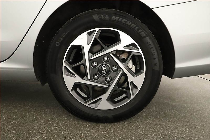 Hyundai i30 (2025) Smart 1.5 DPI, ČR,1.maj - fotka 15 z 15