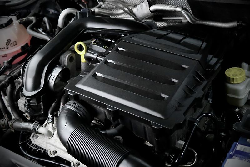 Škoda Fabia 3 1.0 TSI 81 kW - fotka 11 z 35