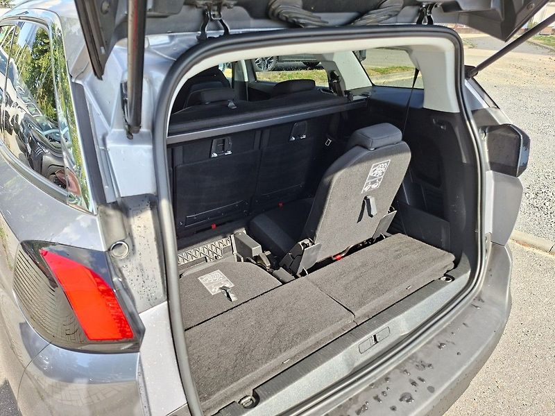 Peugeot 5008 ACTIVE 1,2 PT 130k M6 - fotka 6 z 26