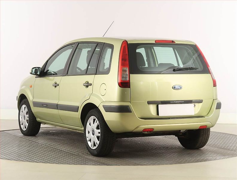 Ford Fusion (2007) 1.4, po STK, v provozu - fotka 4 z 16