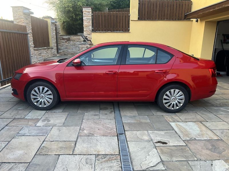Škoda Octavia (2019)  Facelift 1.6TDi 85kW,tažné - fotka 6 z 11