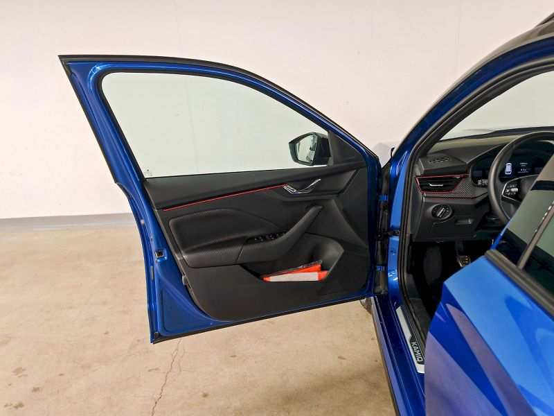 Škoda Kamiq (2025) 1.0 TSI 85 kW Monte Carlo - fotka 20 z 29