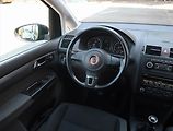 Volkswagen Touran (2011) 1.2 TSI, Tempomat - náhled 7