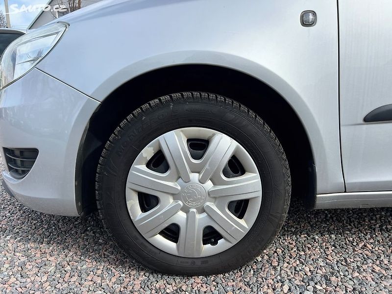 Škoda Fabia (2011) 1.2 TSI 63kW Klima,ServisŠkoda - fotka 10 z 18